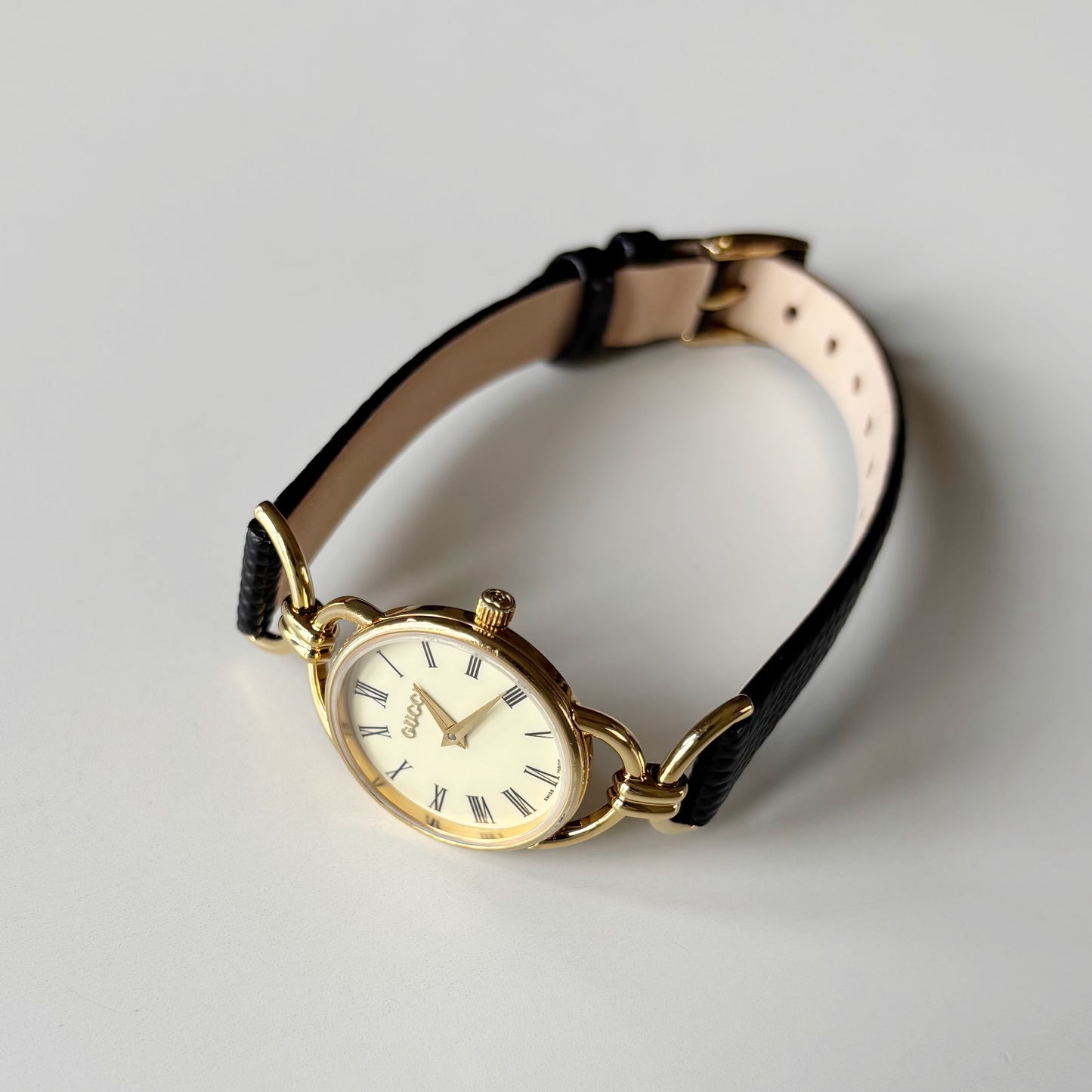 Gucci 1990s Round Dial Horsebit Gold Plated Watch