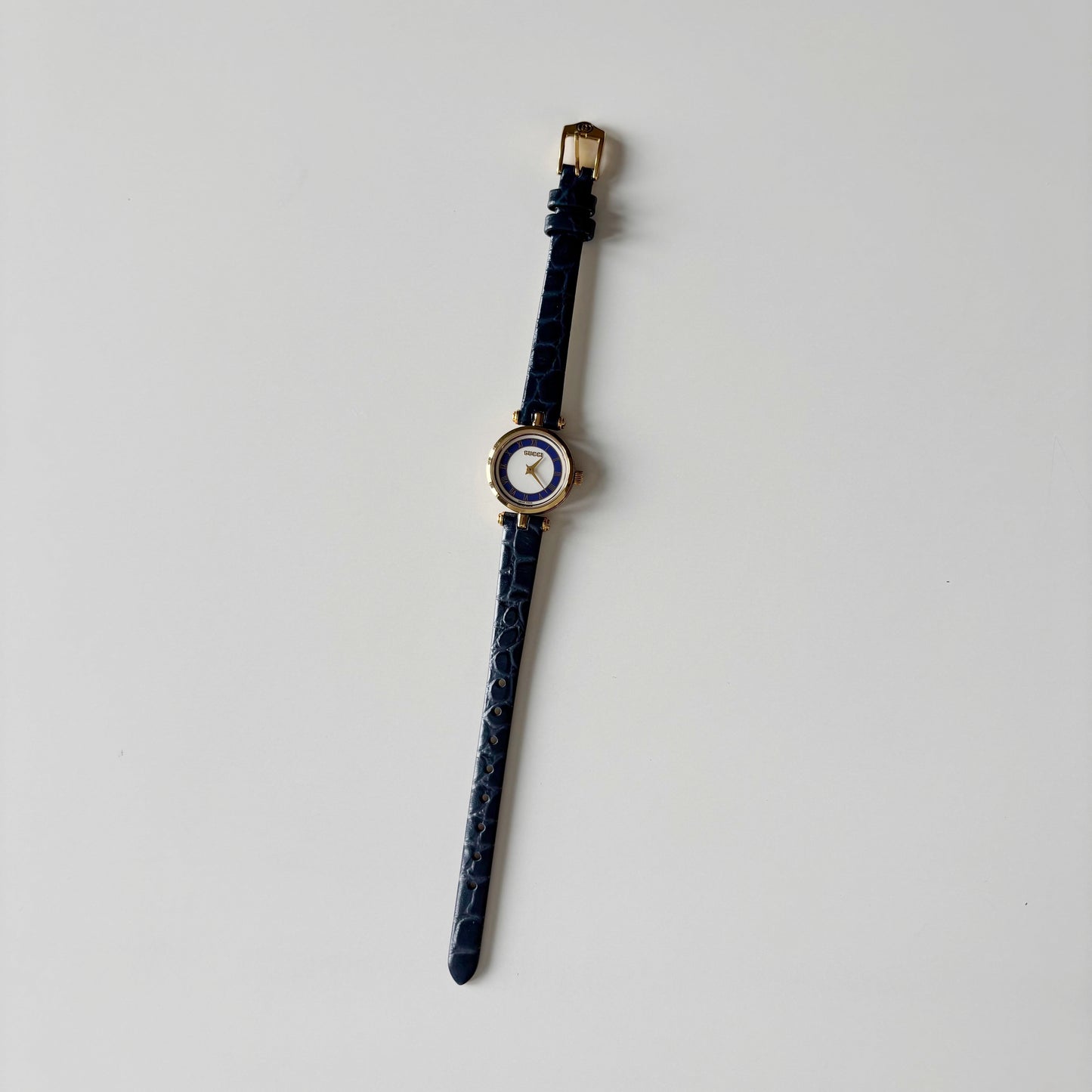 Gucci 1990s Round Dial Blue Gold Plated Watch