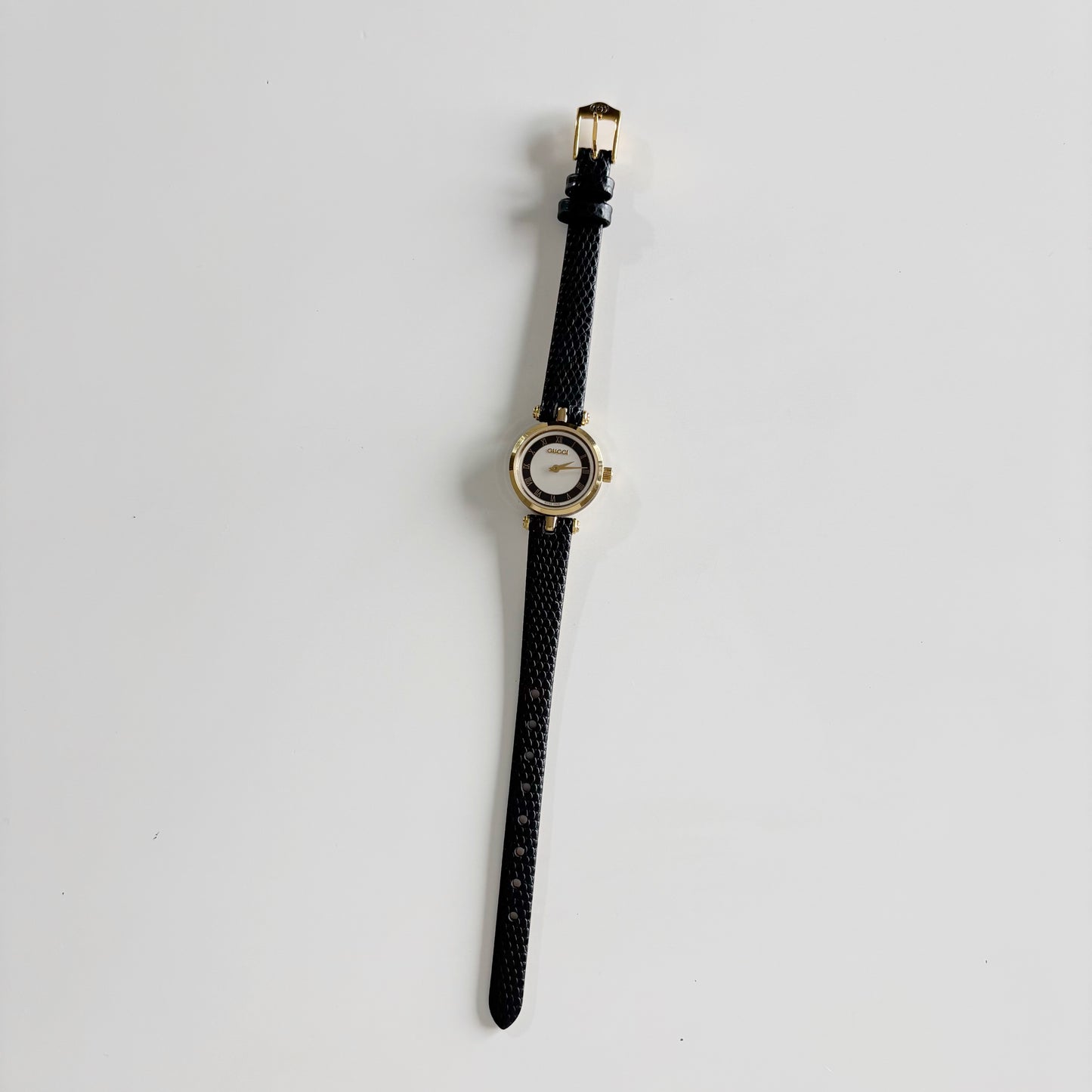 Gucci 1990s Round Dial Gold Plated Watch