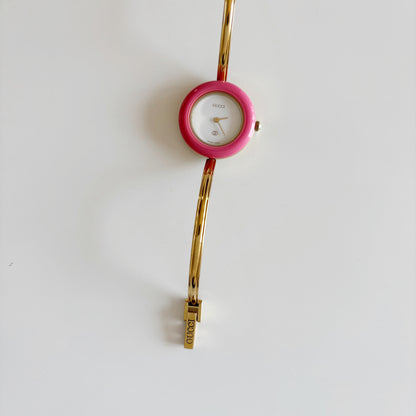 Gucci 1990s Interchangeable Bezel Gold Plated Bangle Watch with 12 bezels, case