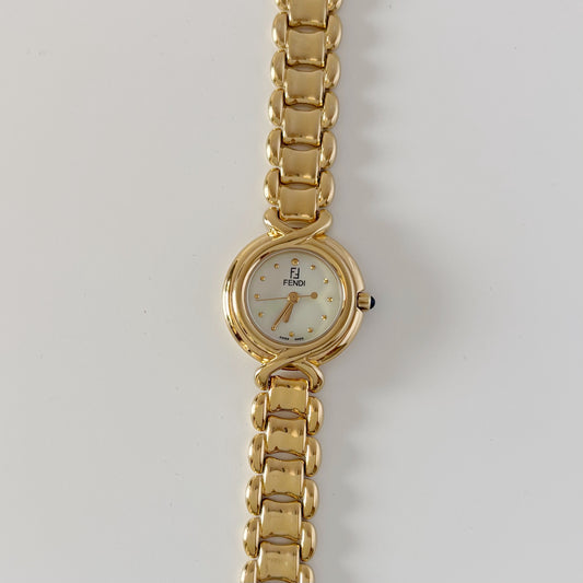 Fendi 1990s Seashell Round Dial Gold Plated Watch