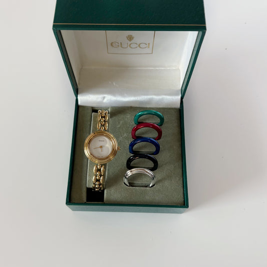 Gucci 1990s Interchangeable Bezel Gold-Plated Rice Chain Watch with Six Bezels and Case (165mm)