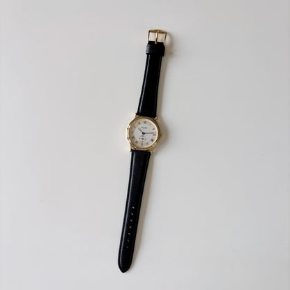 Celine 1990s Seashell Round Dial Gold Plated Watch (Large)