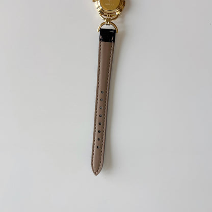 Gucci 1990s Seashell Dial Horsebit Gold Plated Watch