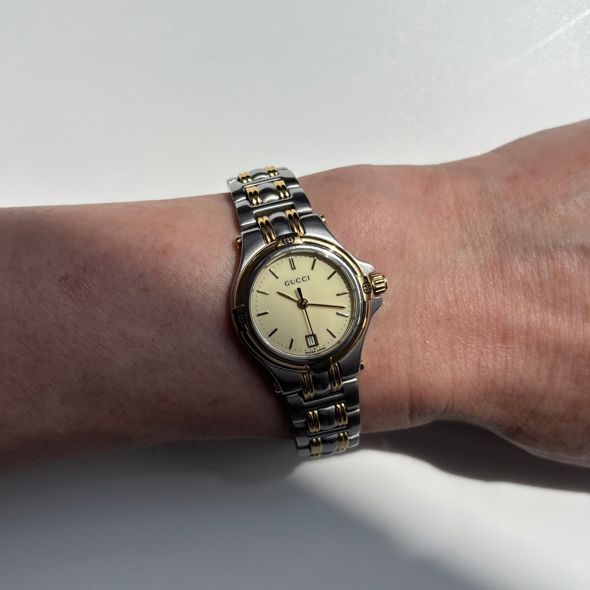 Gucci 1990s Date Round Dial Two Tone Gold Plated Watch