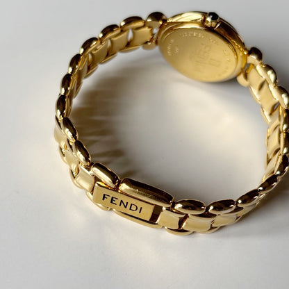 Fendi 1990s Seashell Round Dial Gold Plated Watch