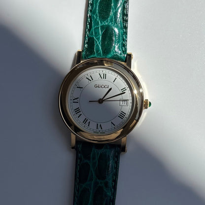 Gucci 1990s Date Round Dial Gold Plated Watch (Large)