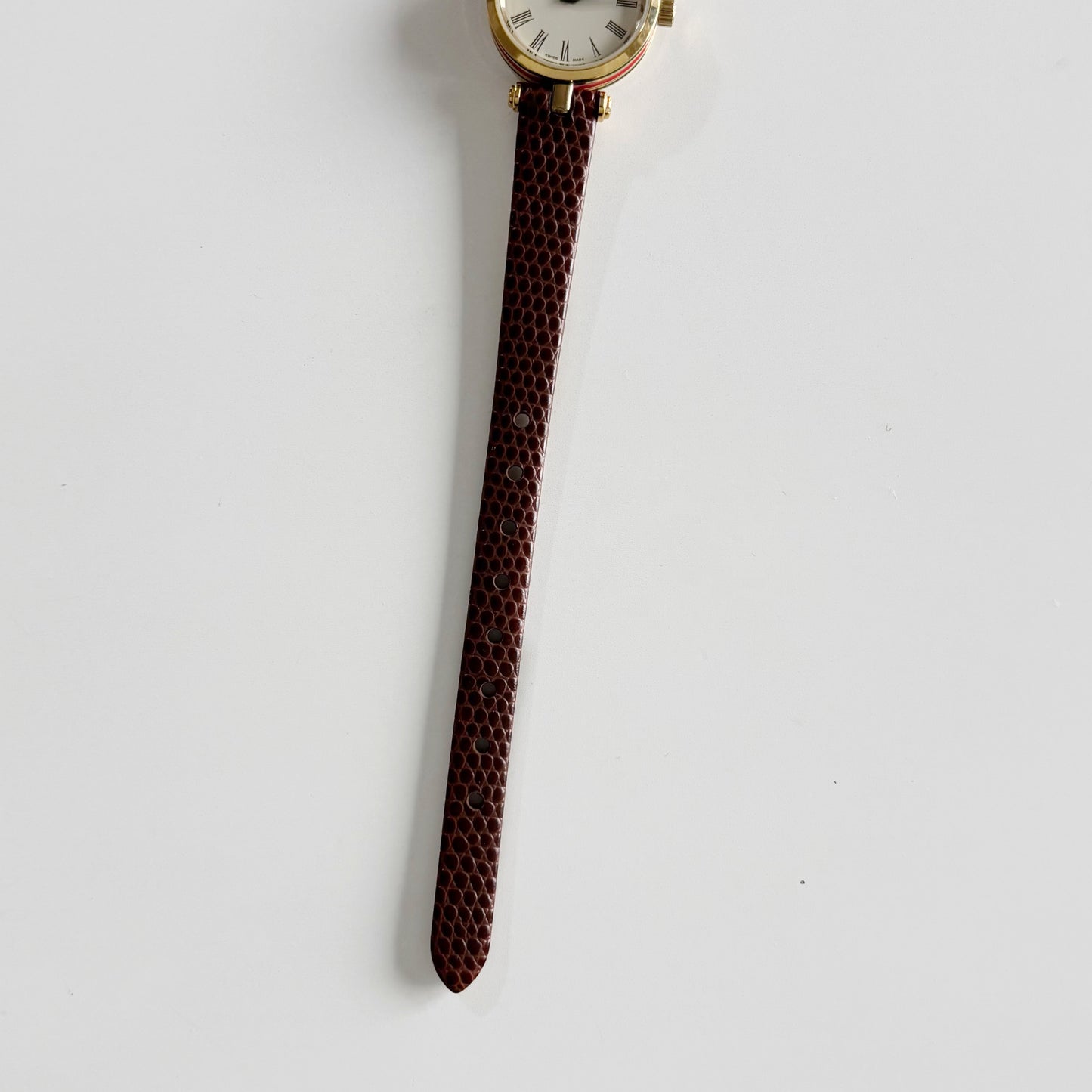 Gucci 1990s Round Dial Gold Plated Watch
