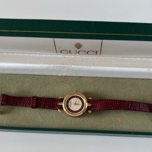 Gucci 1990s Round Dial Gold Plated Watch