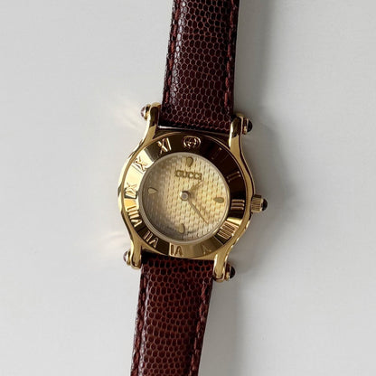 Gucci 1990s Round Dial Gold Plated Watch