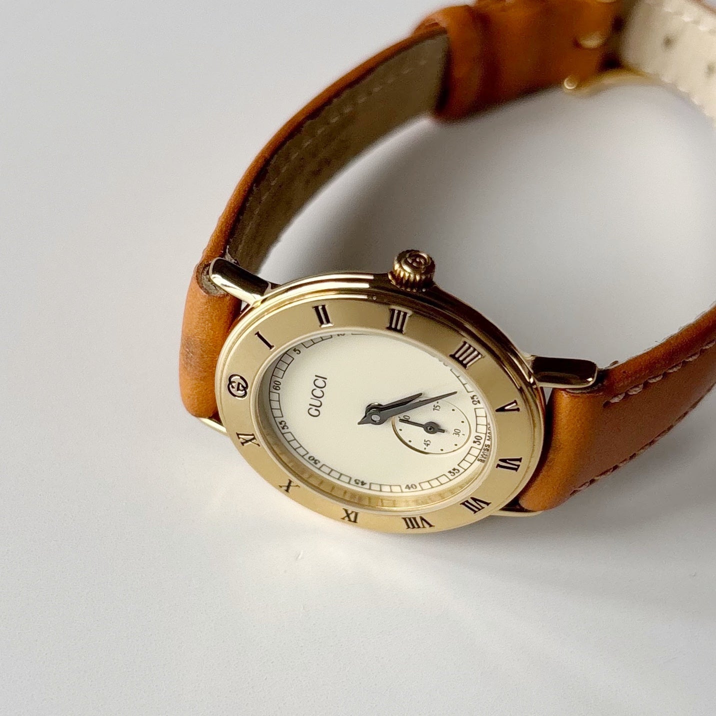 Gucci 1990s Sub Second Round Dial Gold Plated Watch