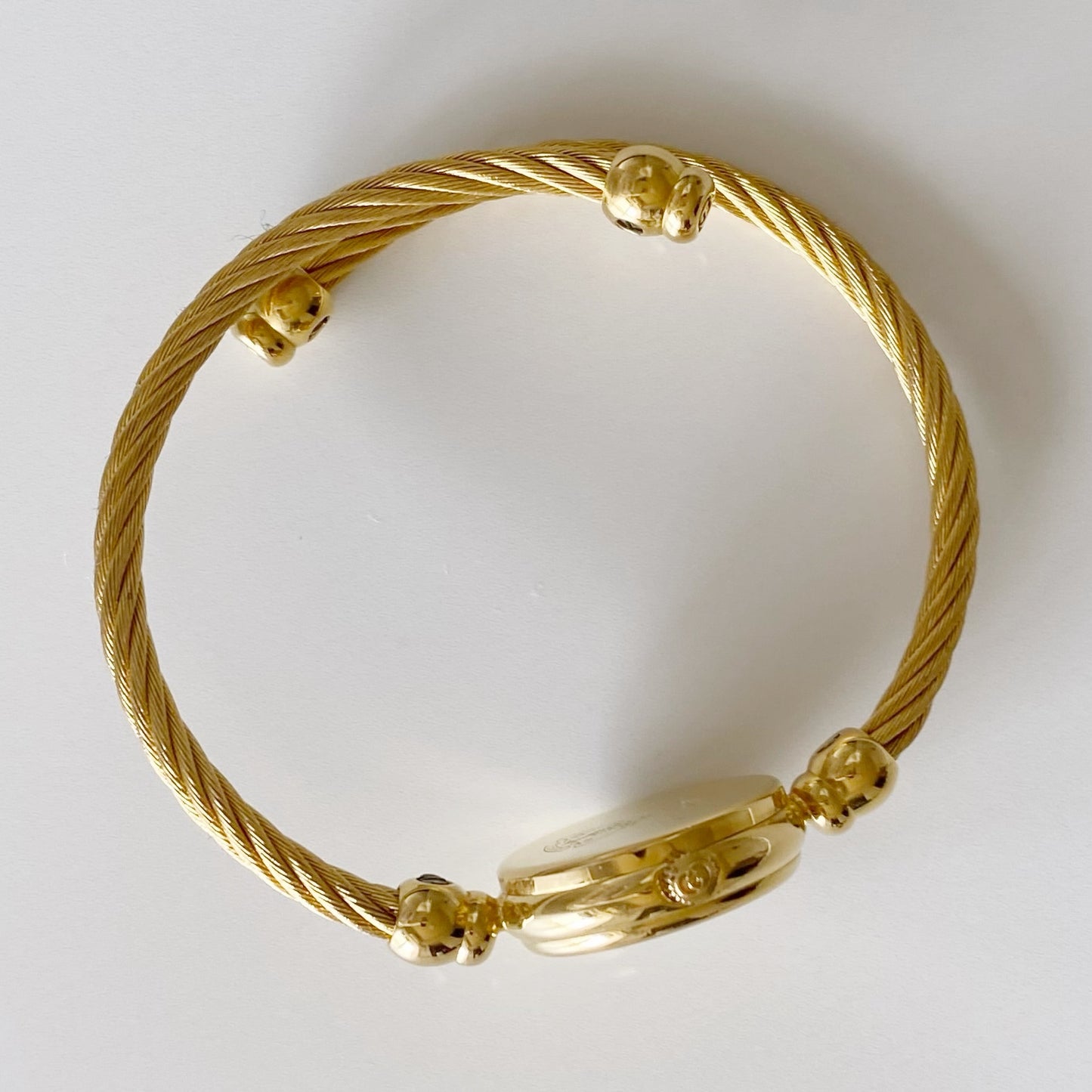Gucci 1990s Seashell Dial Gold Plated Bangle Watch