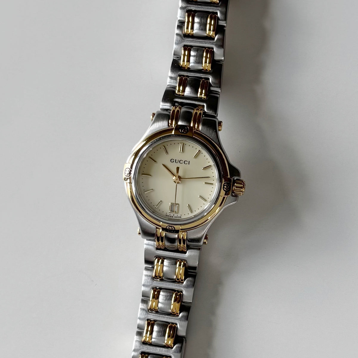 Gucci 1990s Date Round Dial Two Tone Gold Plated Watch