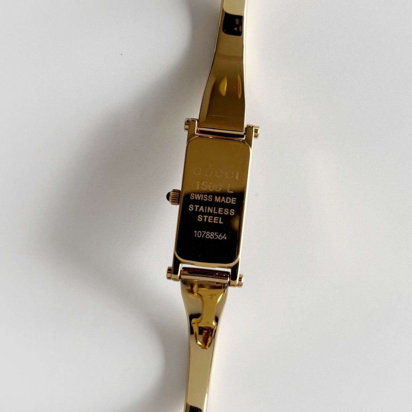 Gucci 1990s Seashell Rectangular Dial Gold Plated Bangle Watch (Small)