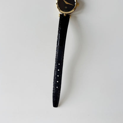 Gucci 1980s Black Dial Round Gold-Plated Watch