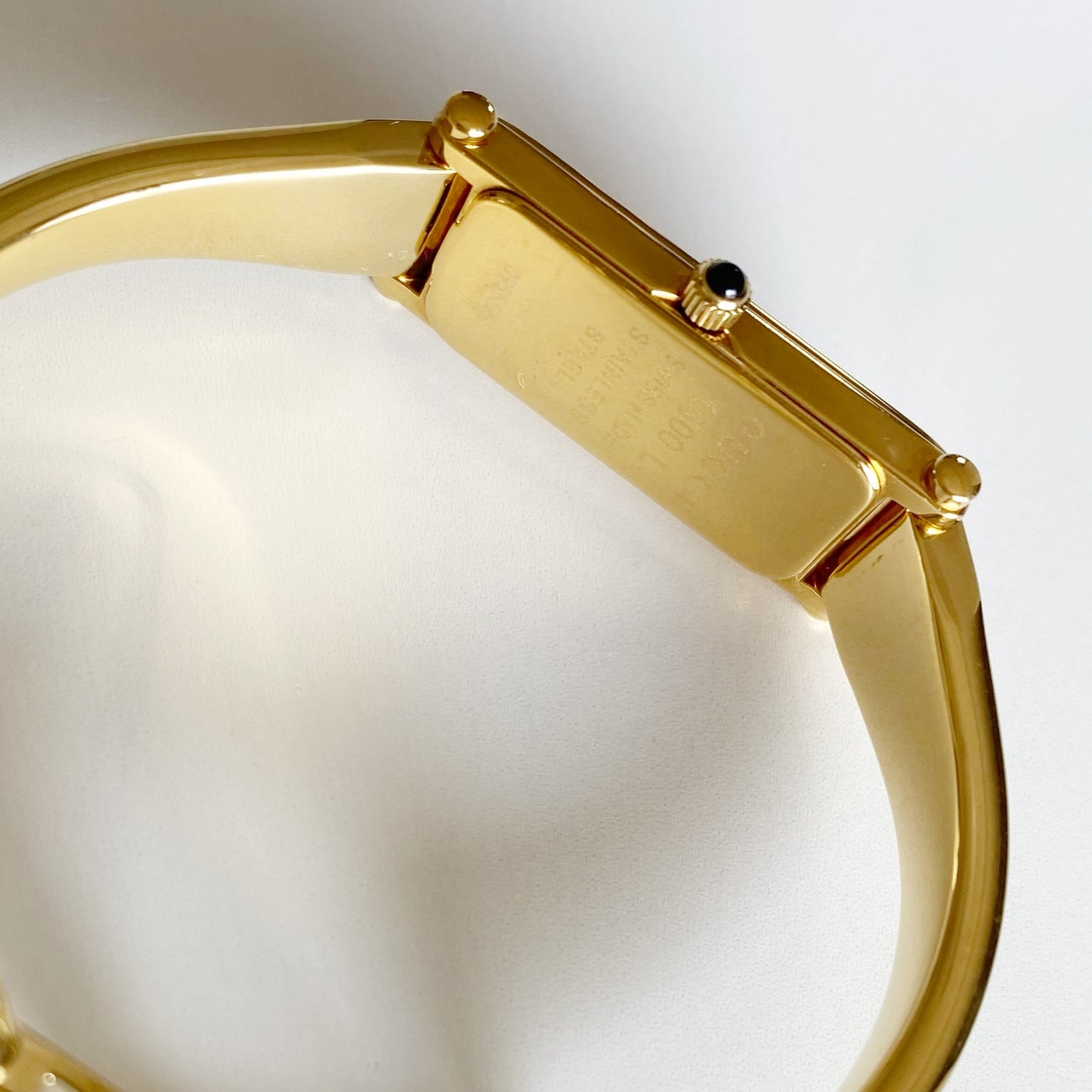 Gucci 1990s Gold Dial Gold Plated Bangle Watch (Small)