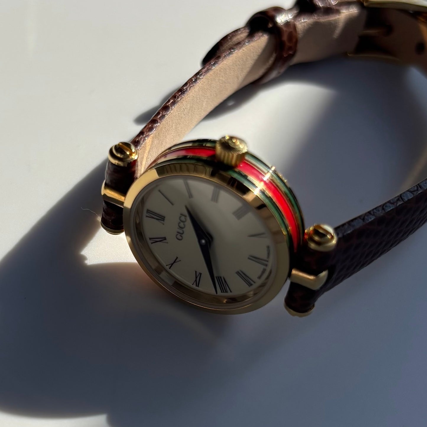 Gucci 1990s Round Dial Gold Plated Watch