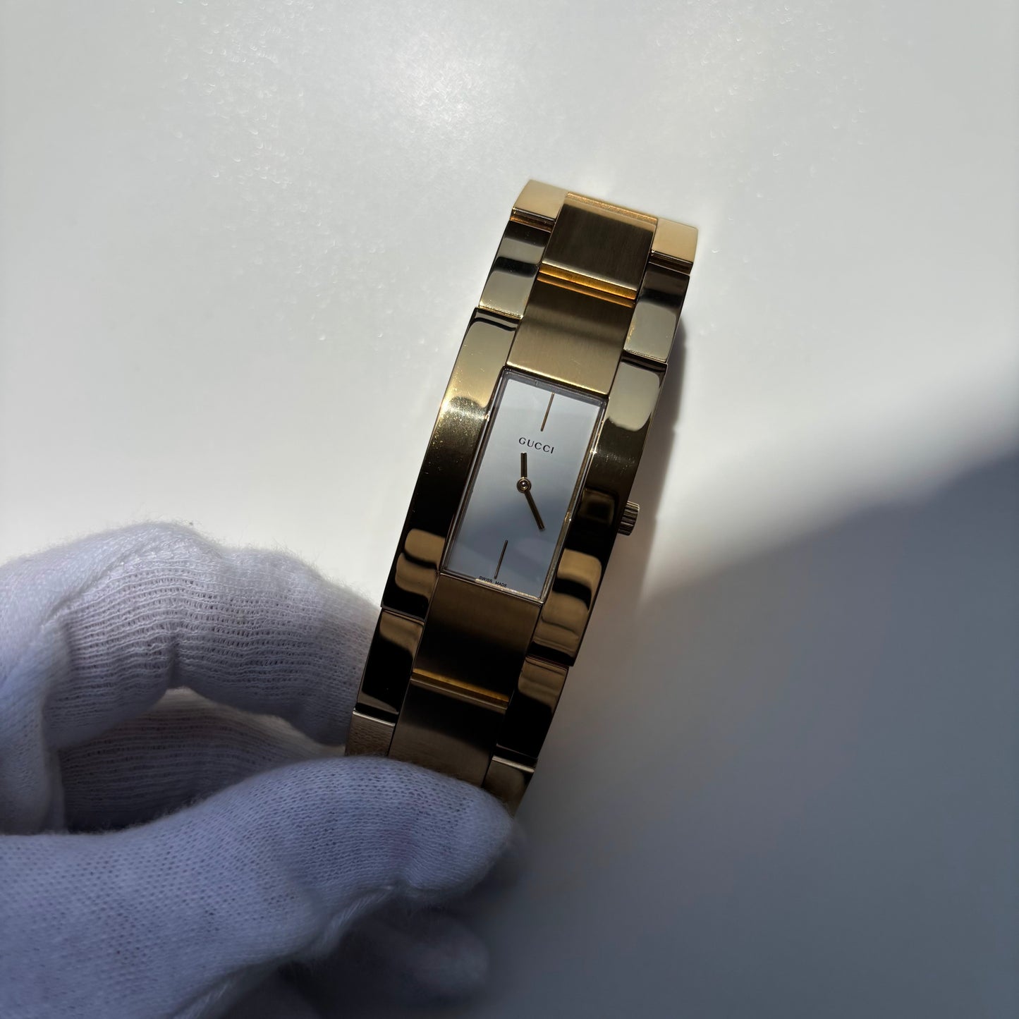 Gucci 1990s Gold Plated Watch (Large)