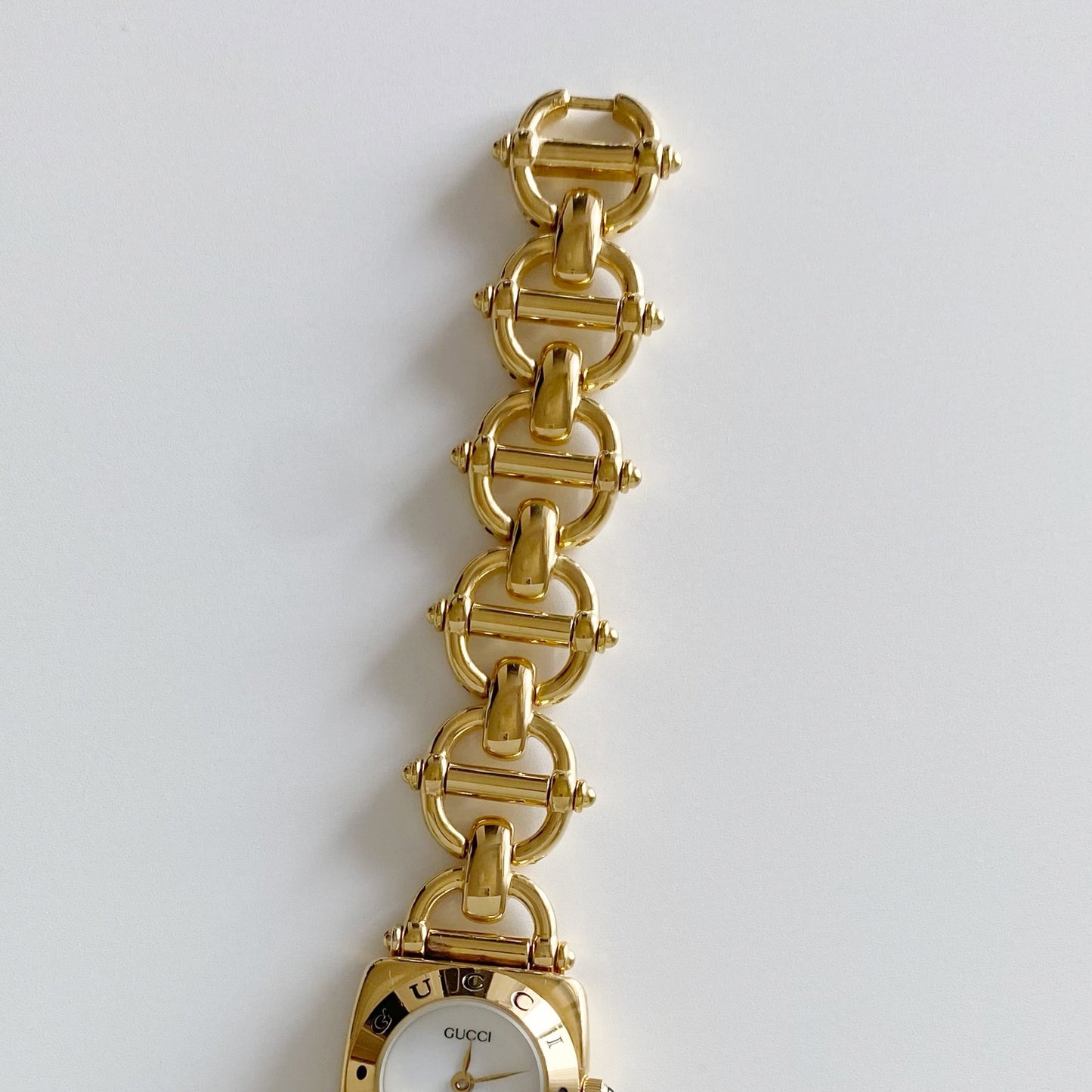 Gucci 1990s White Dial Gold Plated Round Watch