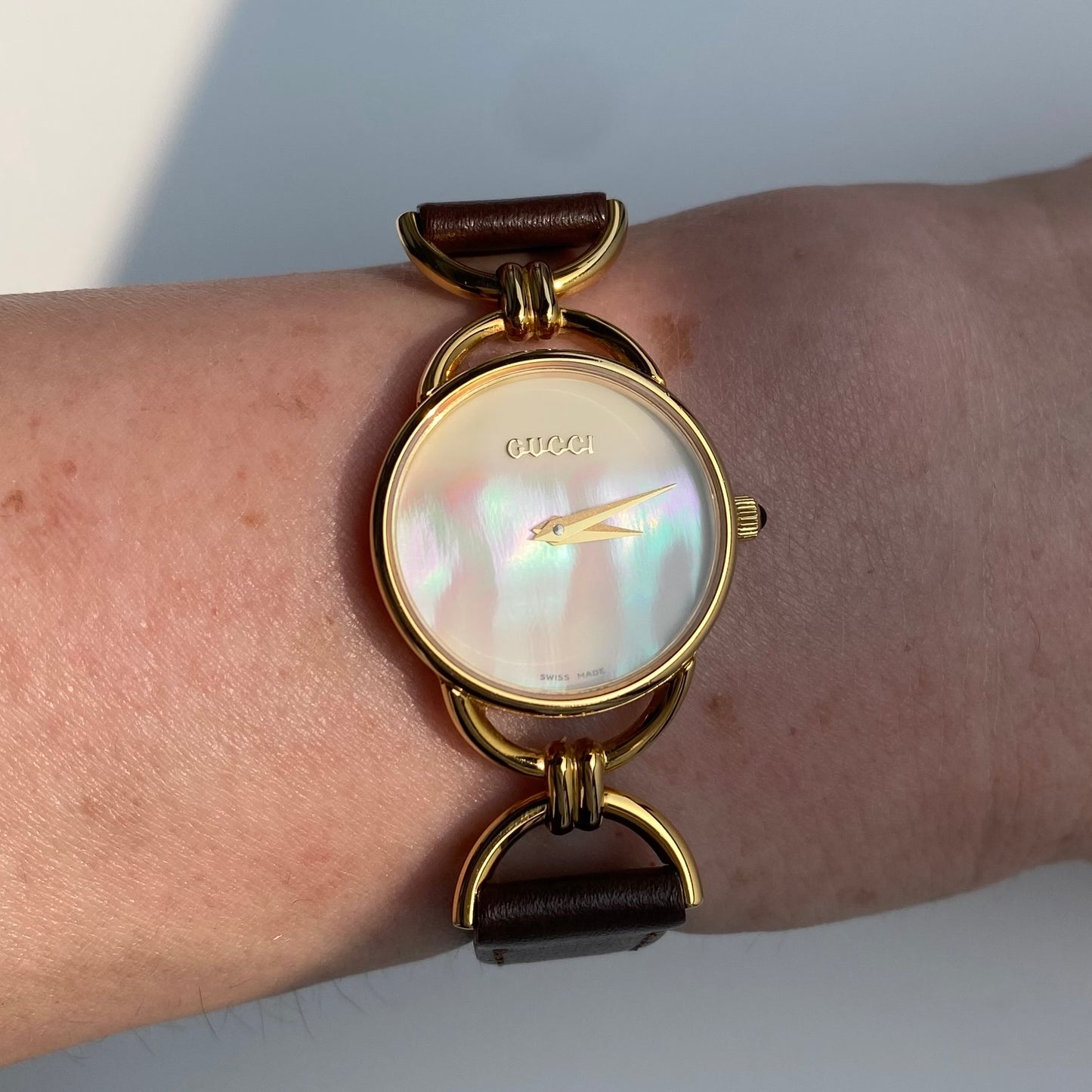 Gucci 1990s Seashell Dial Round Watch