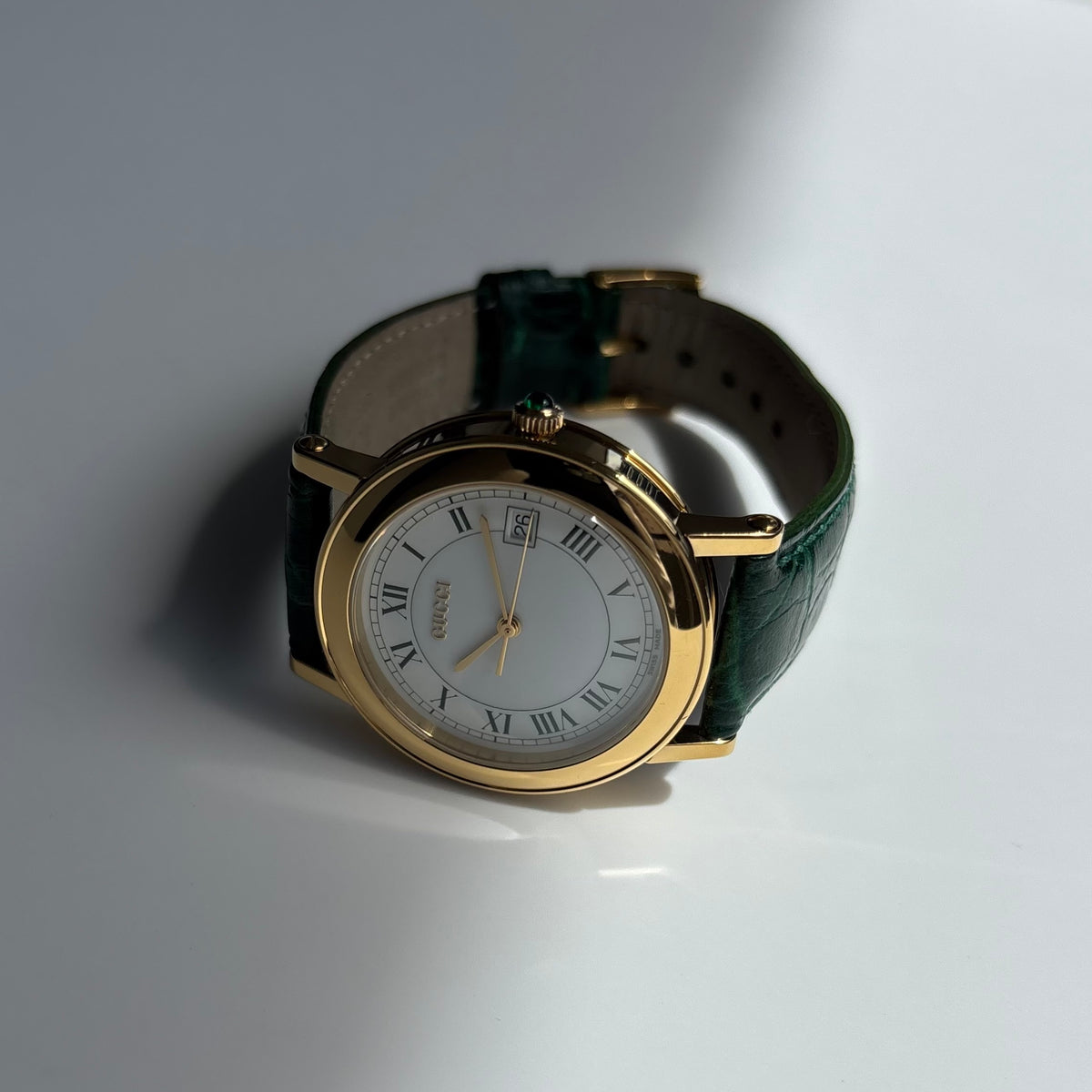 Gucci 1990s Date Round Green Dial Gold-Plated Watch (Large)