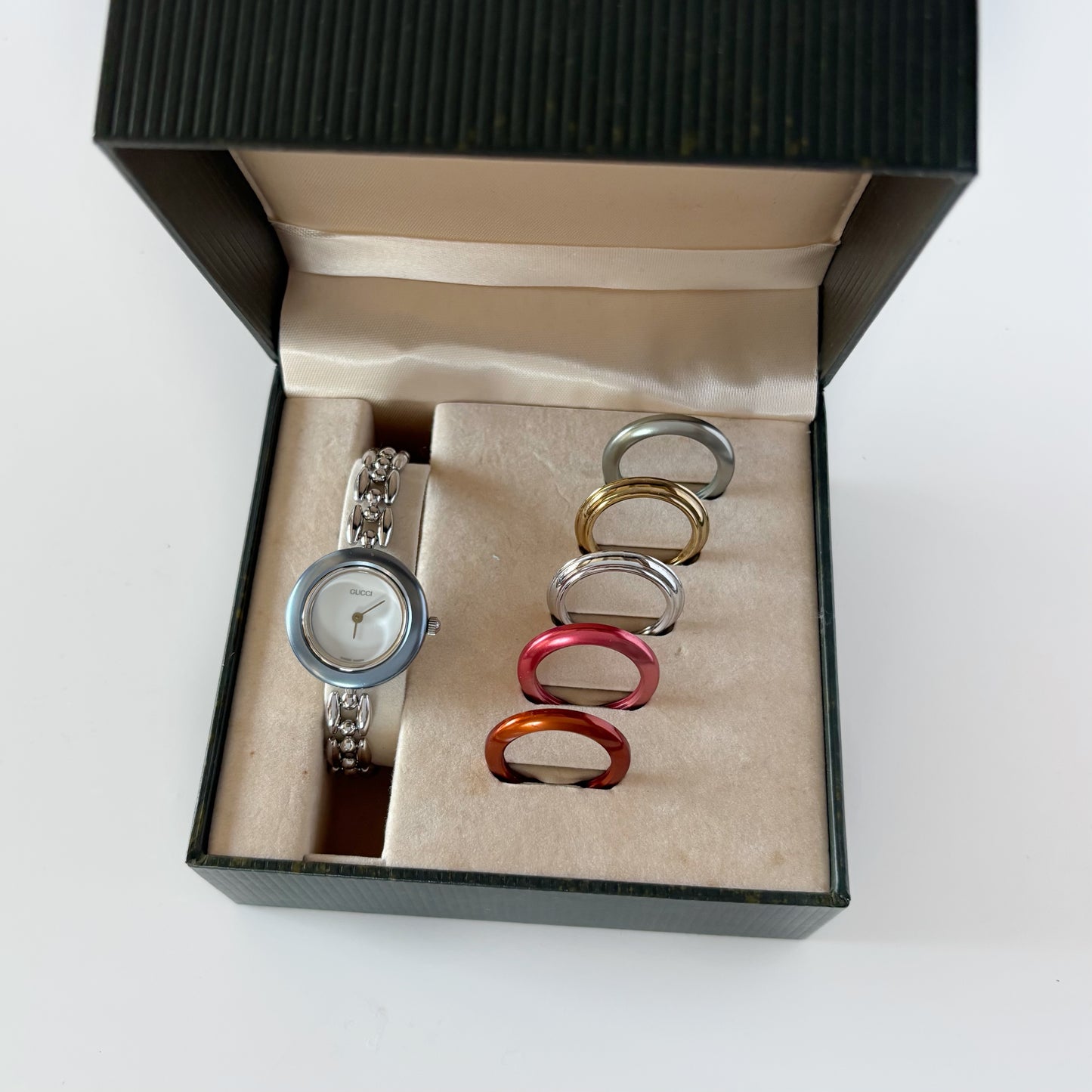 Gucci 1990s Interchangeable Bezel Stainless steel Watch with 6 bezels, case (160mm)