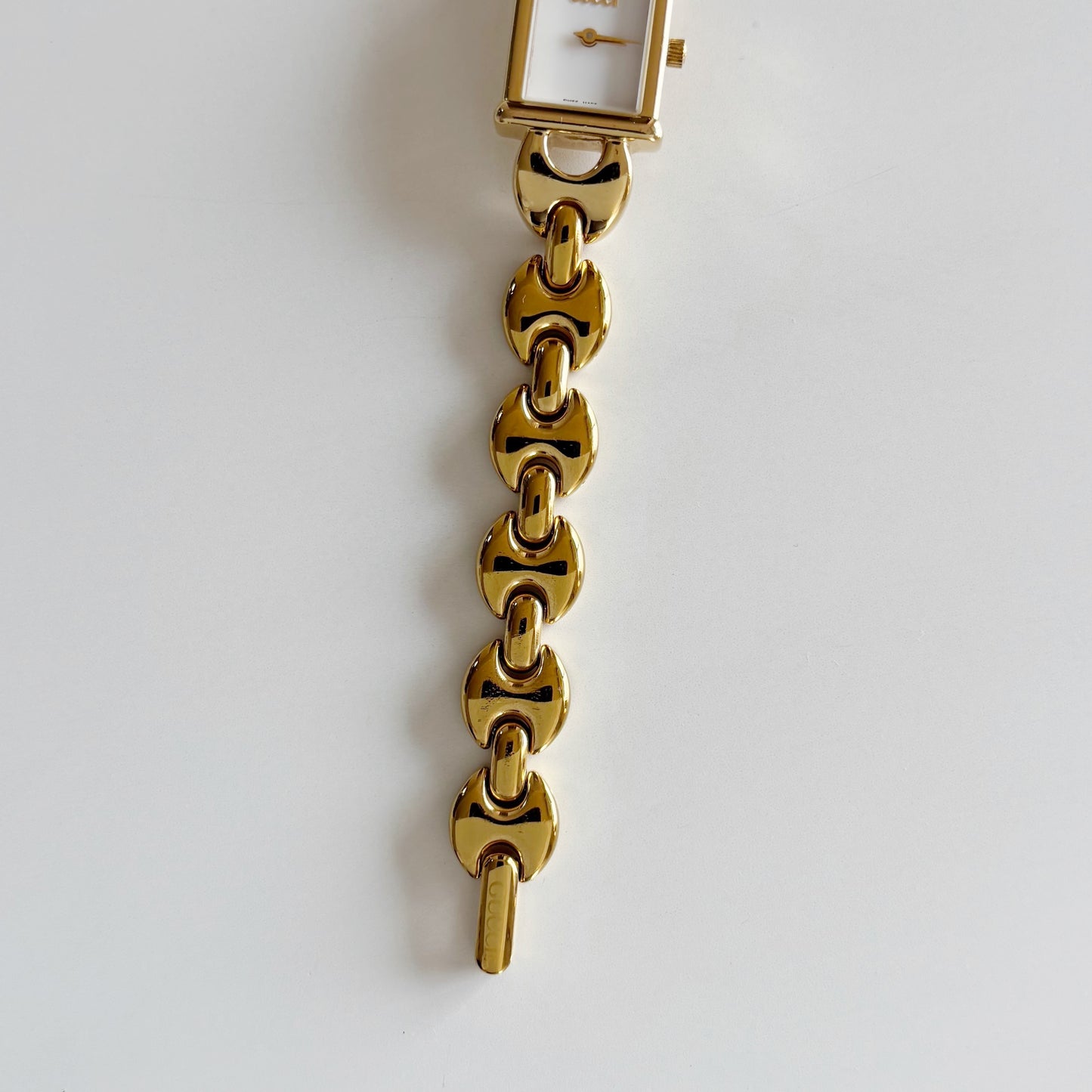 Gucci 1990s Interchangeable Strap Gold Plated Watch Watch with 3 belts, case