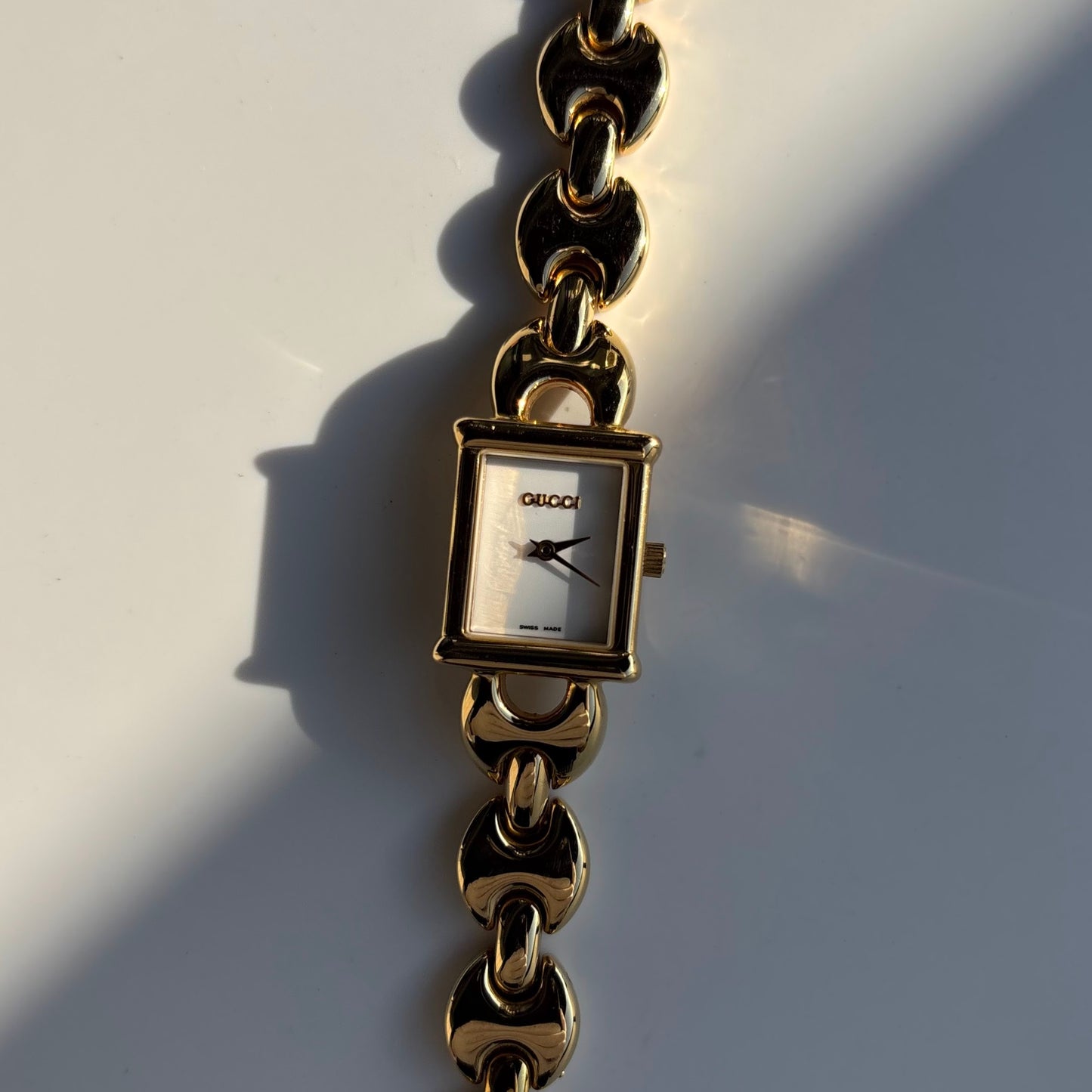 Gucci 1990s Interchangeable Strap Gold Plated Watch with 3 straps, case