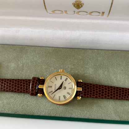 Gucci 1990s Round Dial Sherry Watch