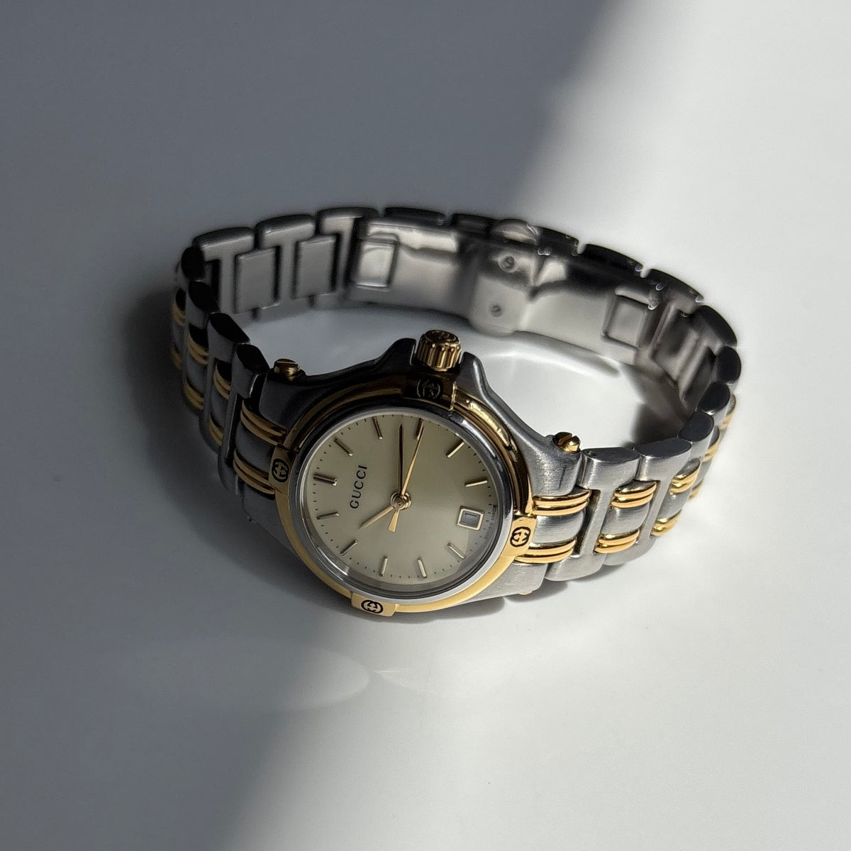 Gucci 1990s Date Round Dial Two Tone Gold Plated Watch