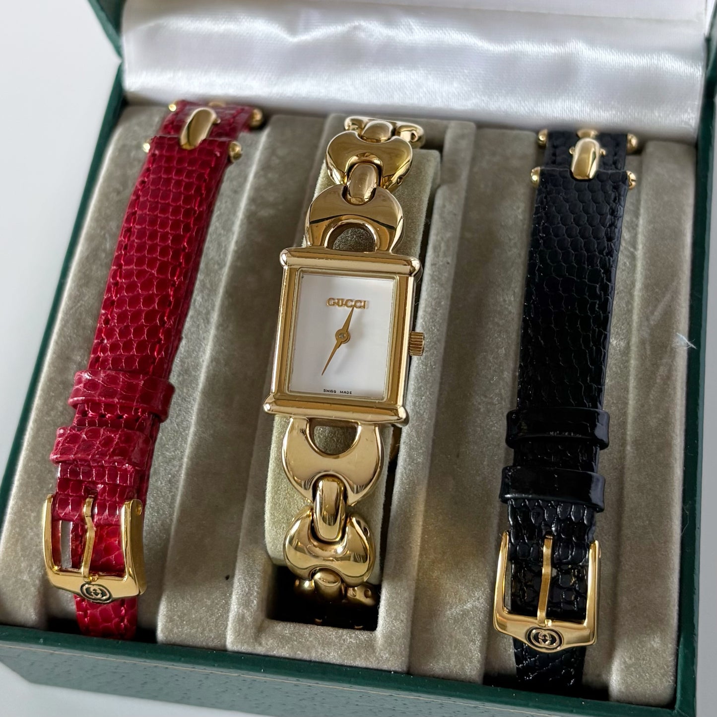 Gucci 1990s Interchangeable Belt Gold Plated Watch with 3 belts, case