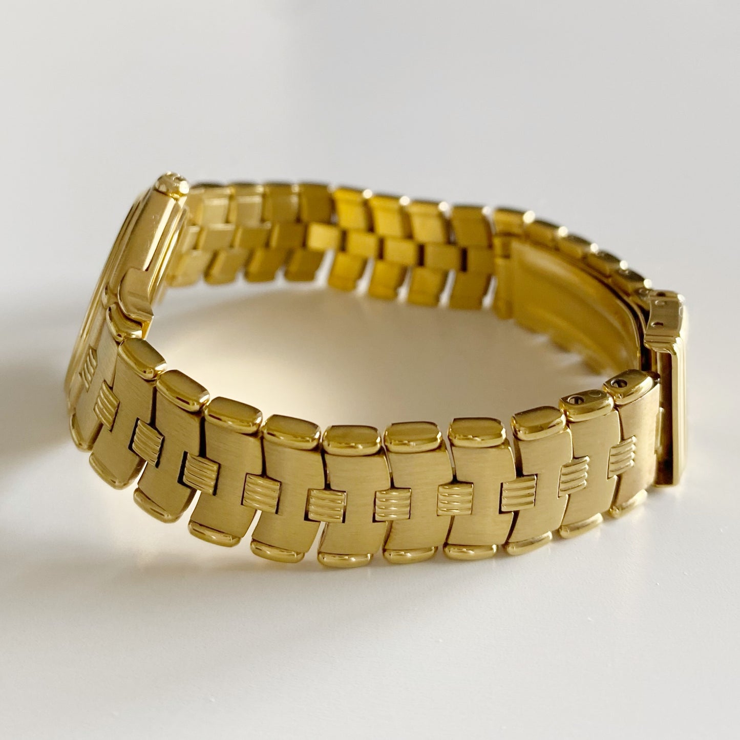 Dior 1990s Round Dial Gold Plated Watch
