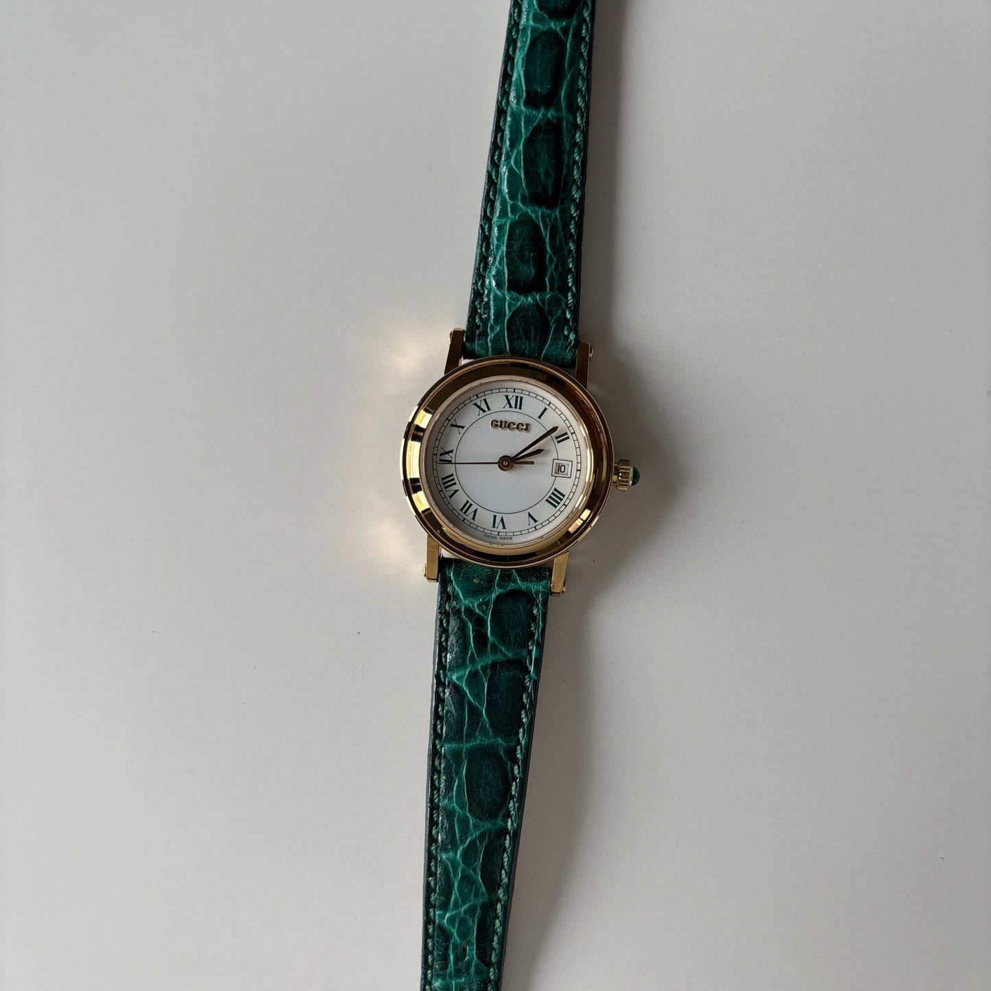 Gucci 1990s Date Round Dial Gold Plated Watch