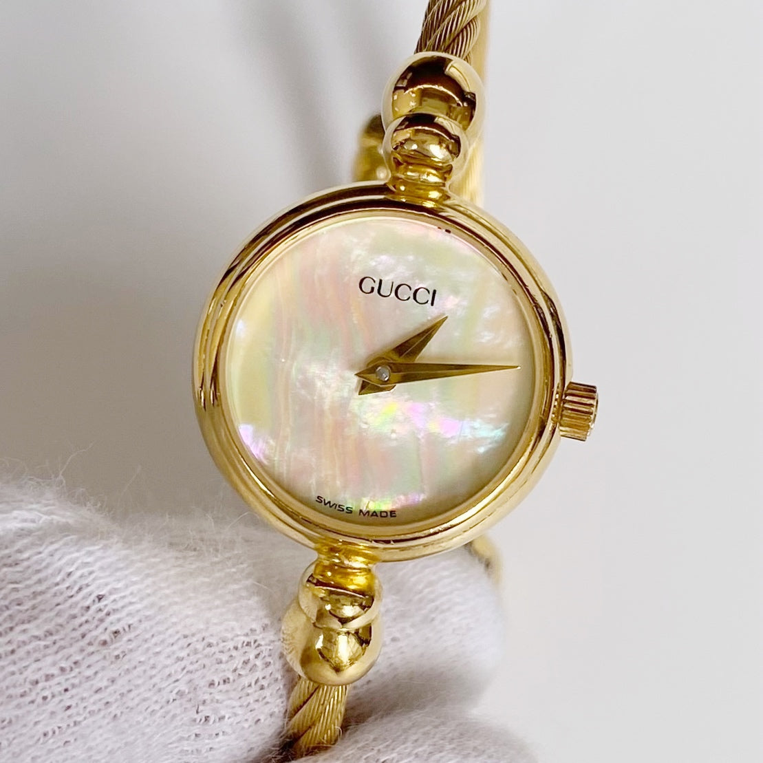 Gucci 1990s Seashell Dial Gold Plated Cable Bangle Watch