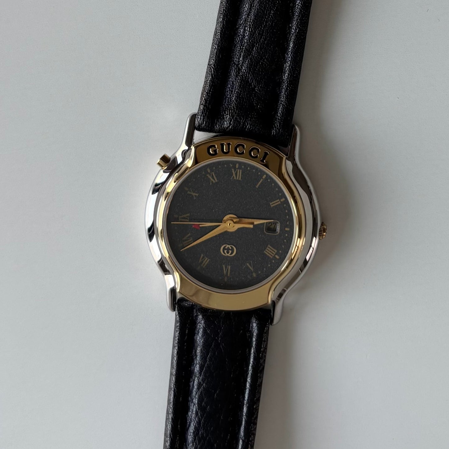 Gucci 1990s Date Black Round Dial Two Tone Watch