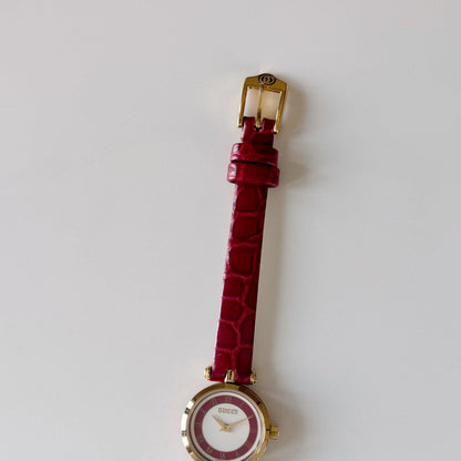 Gucci 1990s Sherry Round Dial Red Watch