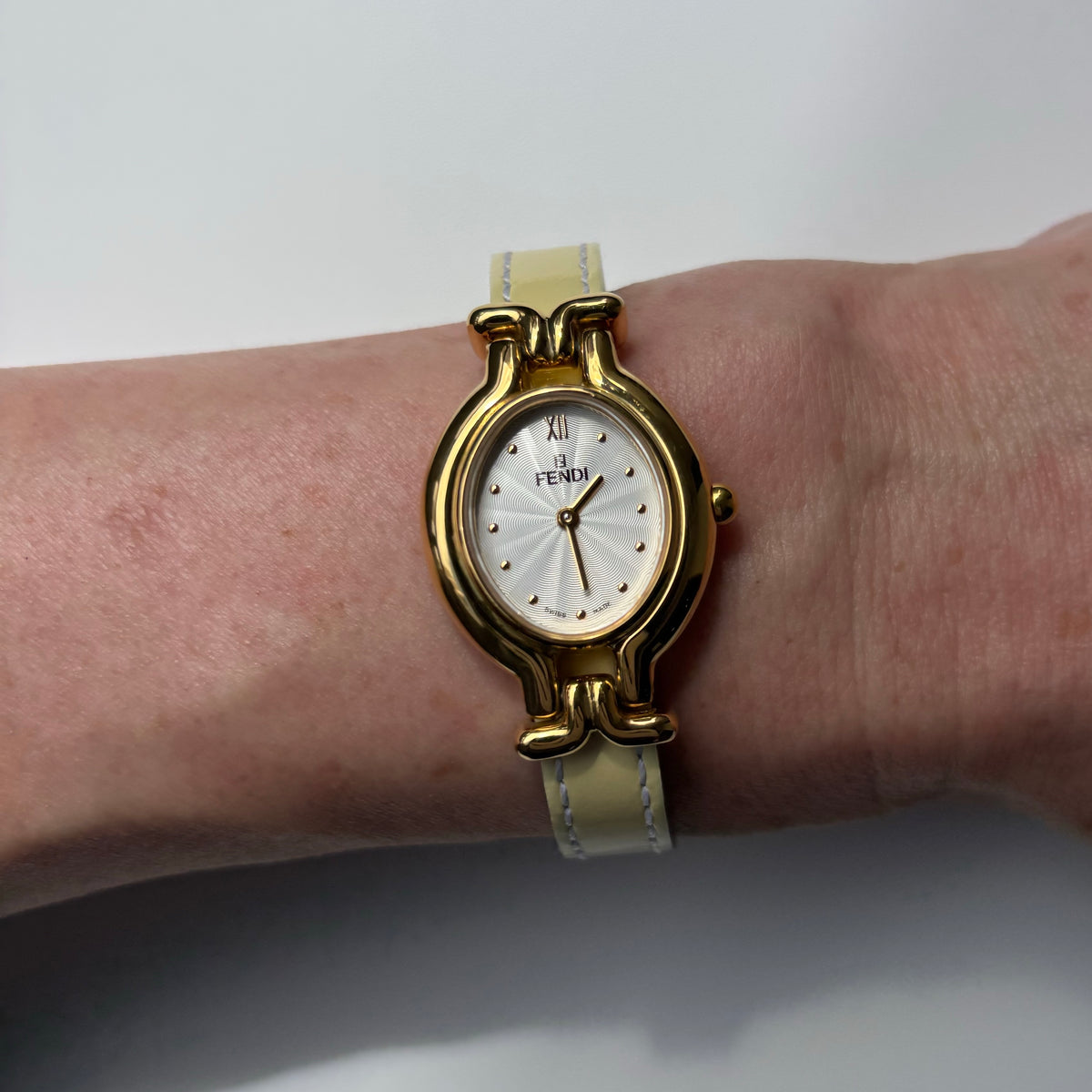 Fendi 1990s Interchangeable Strap Gold-Plated Watch with 9 Straps and Case