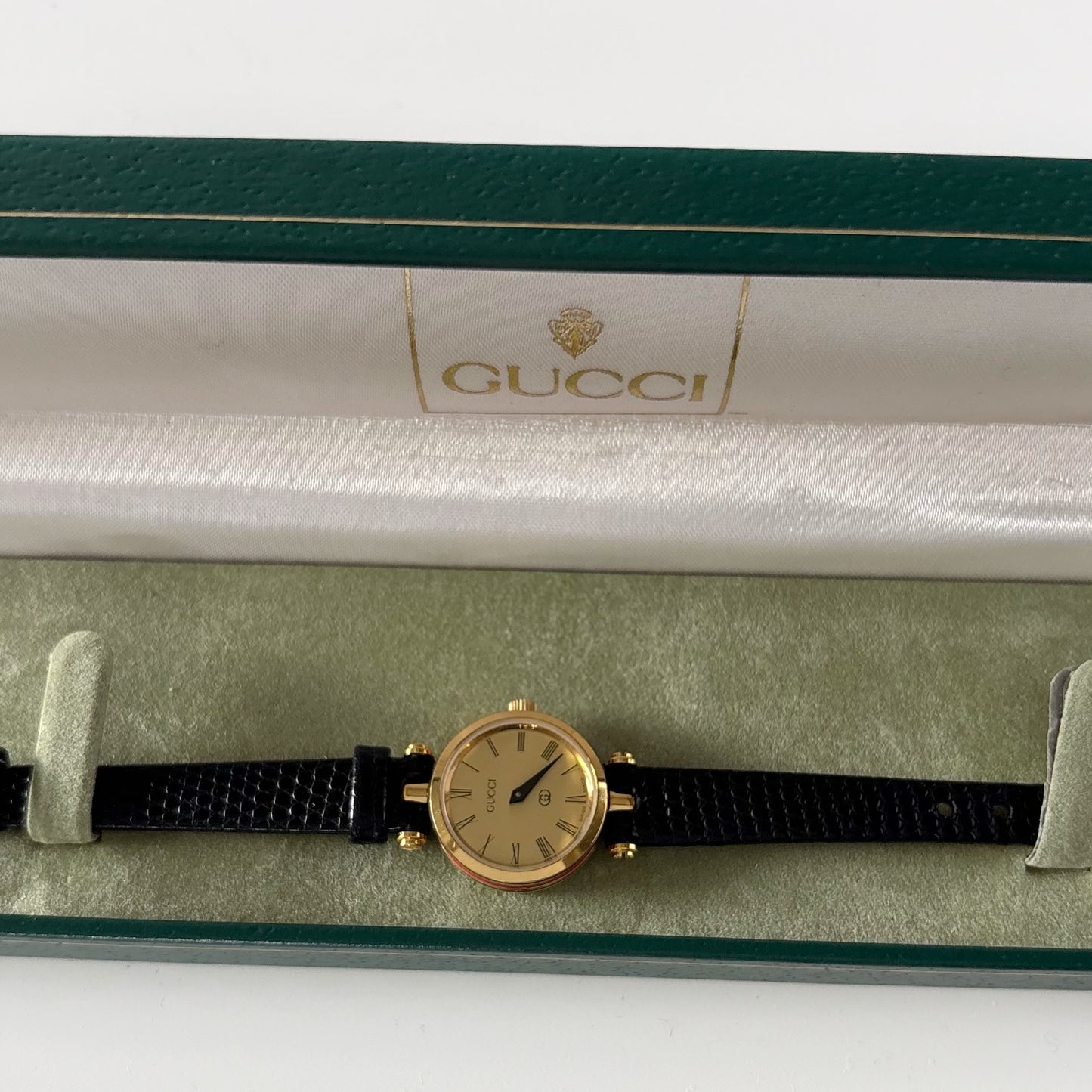 Gucci 1990s Round Dial Gold Plated Watch
