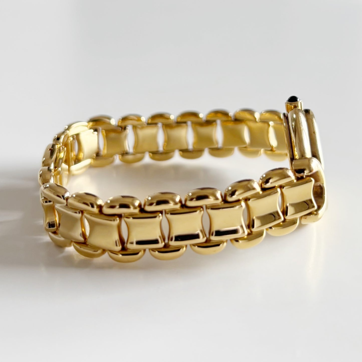 Fendi 1990s Seashell Dial Gold Plated Watch