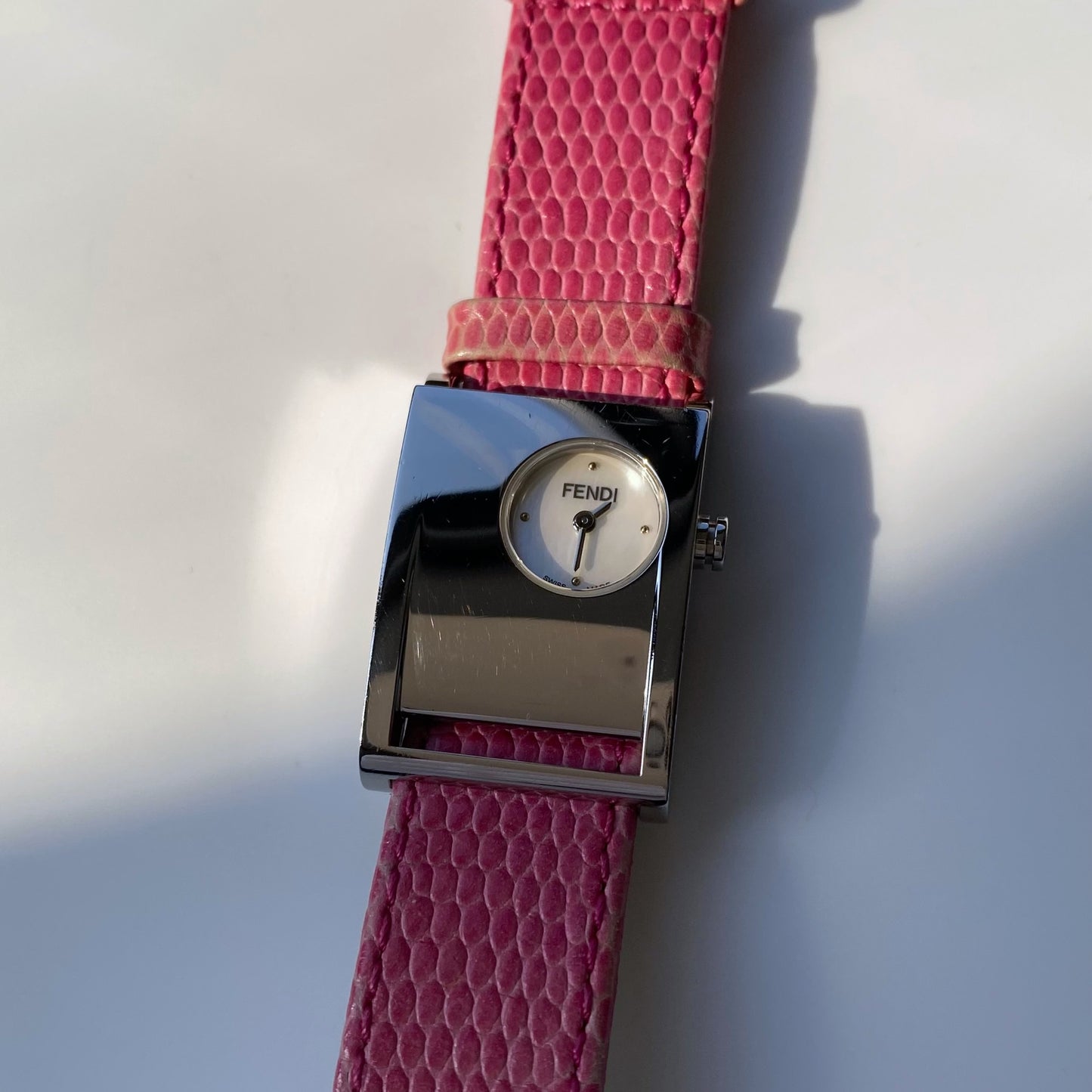 Fendi 1990s Interchangeable Belt Seashell Dial Watch