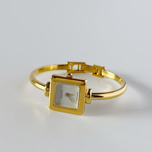 Gucci 1990s Square Dial Gold Plated Bangle Watch (Small)