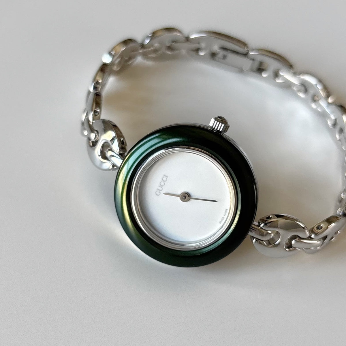 Gucci 1990s Interchangeable Bezel Stainless steel Chain Watch with 6 bezels, case
