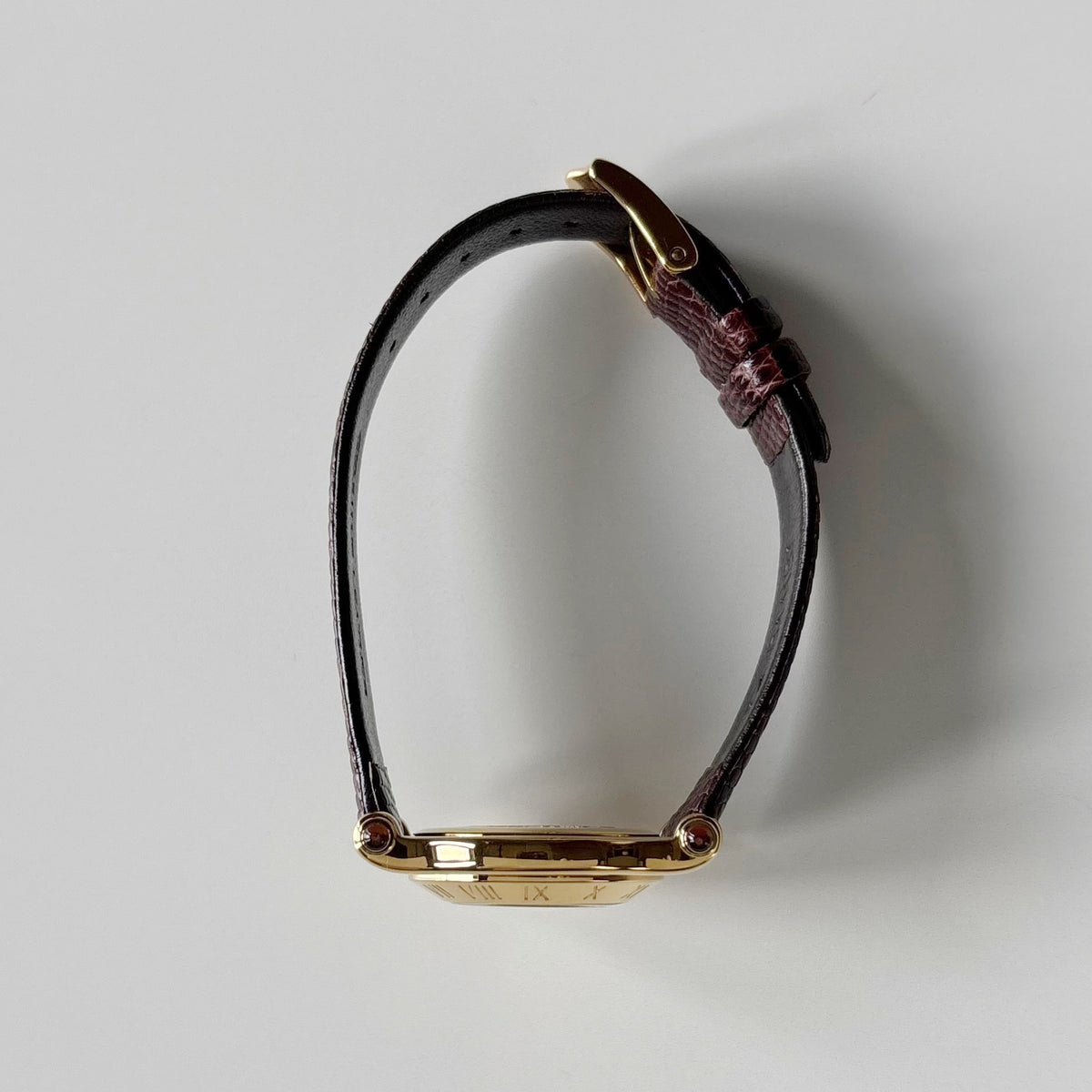 Gucci 1990s Round Dial Gold Plated Watch