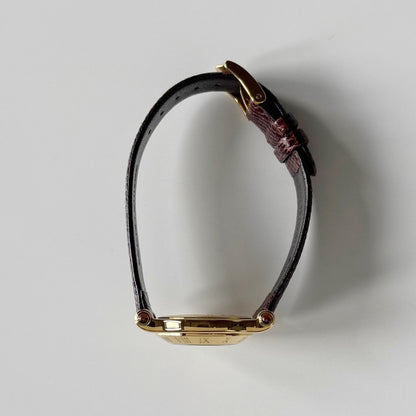 Gucci 1990s Round Dial Gold Plated Watch