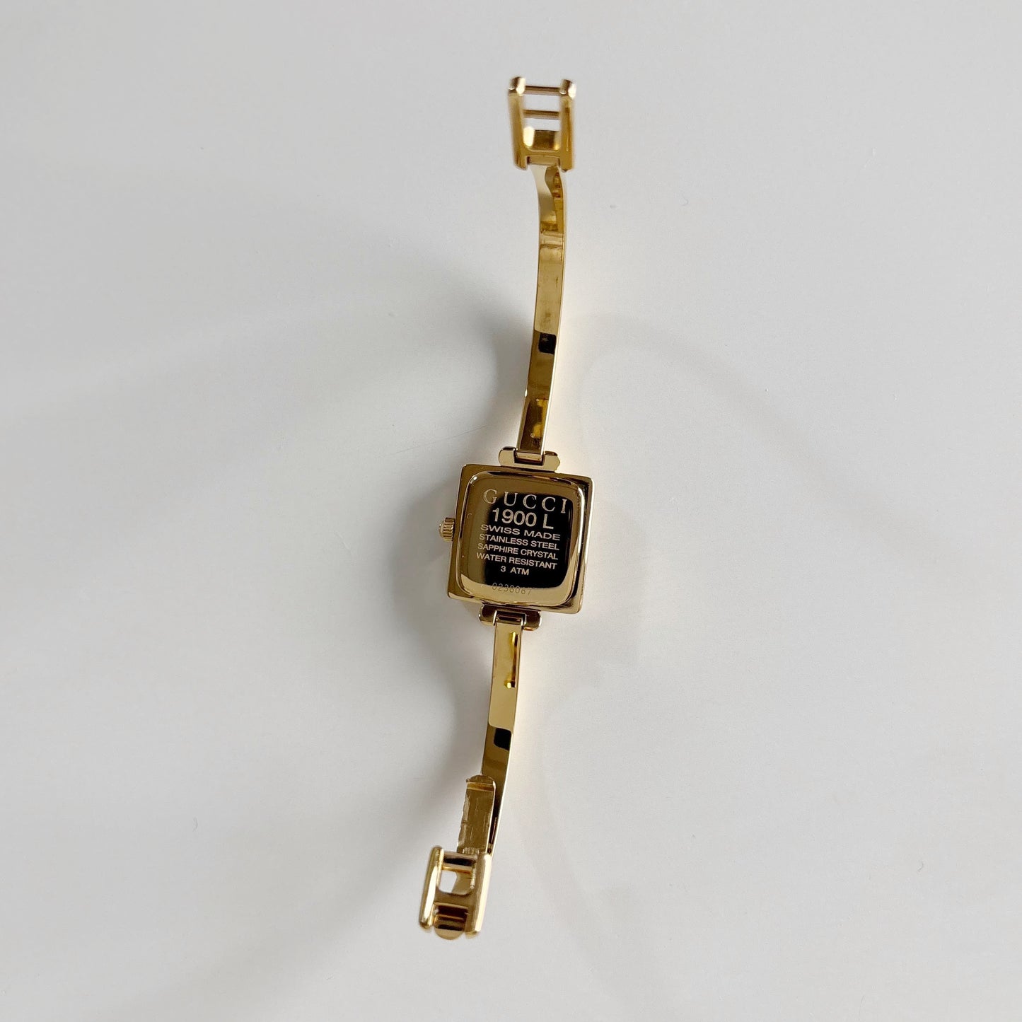 Gucci 1990s Square Dial Gold Plated Bangle Watch (Small)