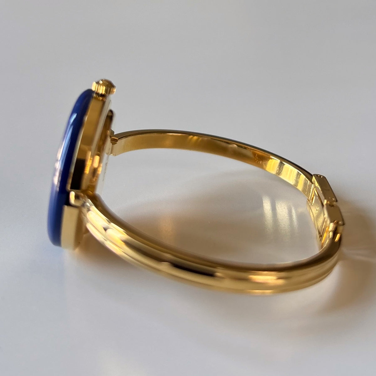 Gucci 1990s Interchangeable Bezel Gold Plated Bangle Watch with 12 bezels, case (Small)