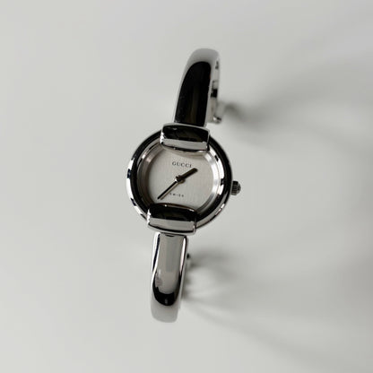 Gucci 1990s Round Dial Stainless steel Bangle Watch