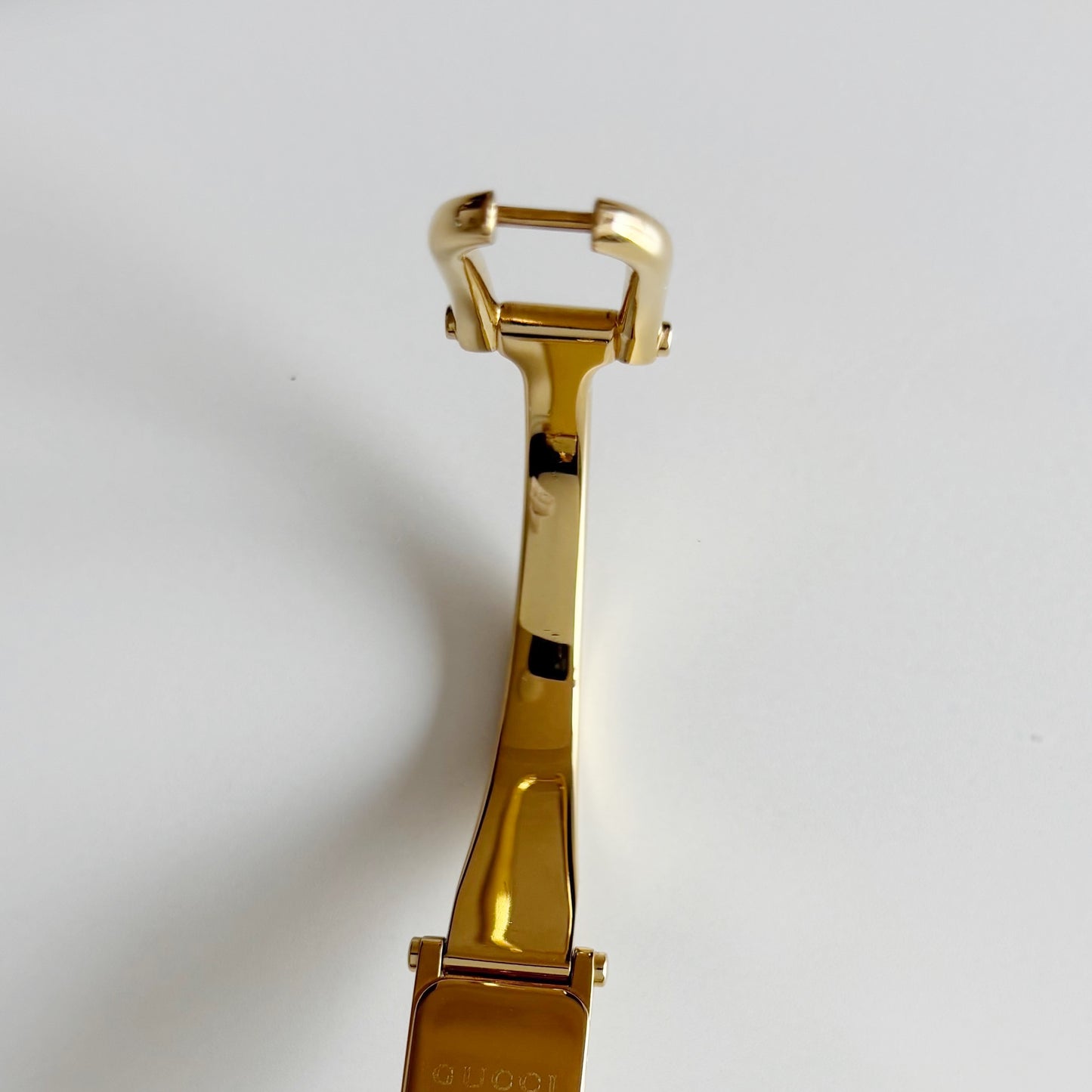 Gucci 1990s Seashell Gold Plated Bangle Watch