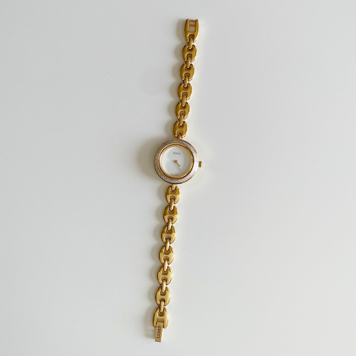 Gucci 1990s Interchangeable Bezel Gold Plated Watch with 6 bezels, case (167mm)