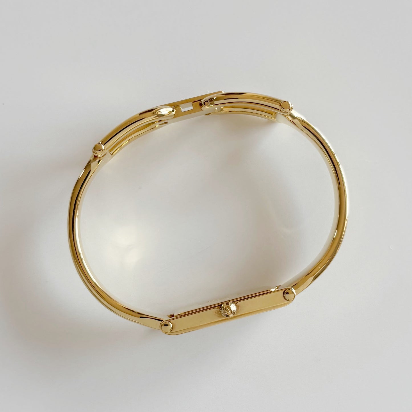 Gucci 1990s Seashell Rectangular Dial Gold Plated Bangle Watch